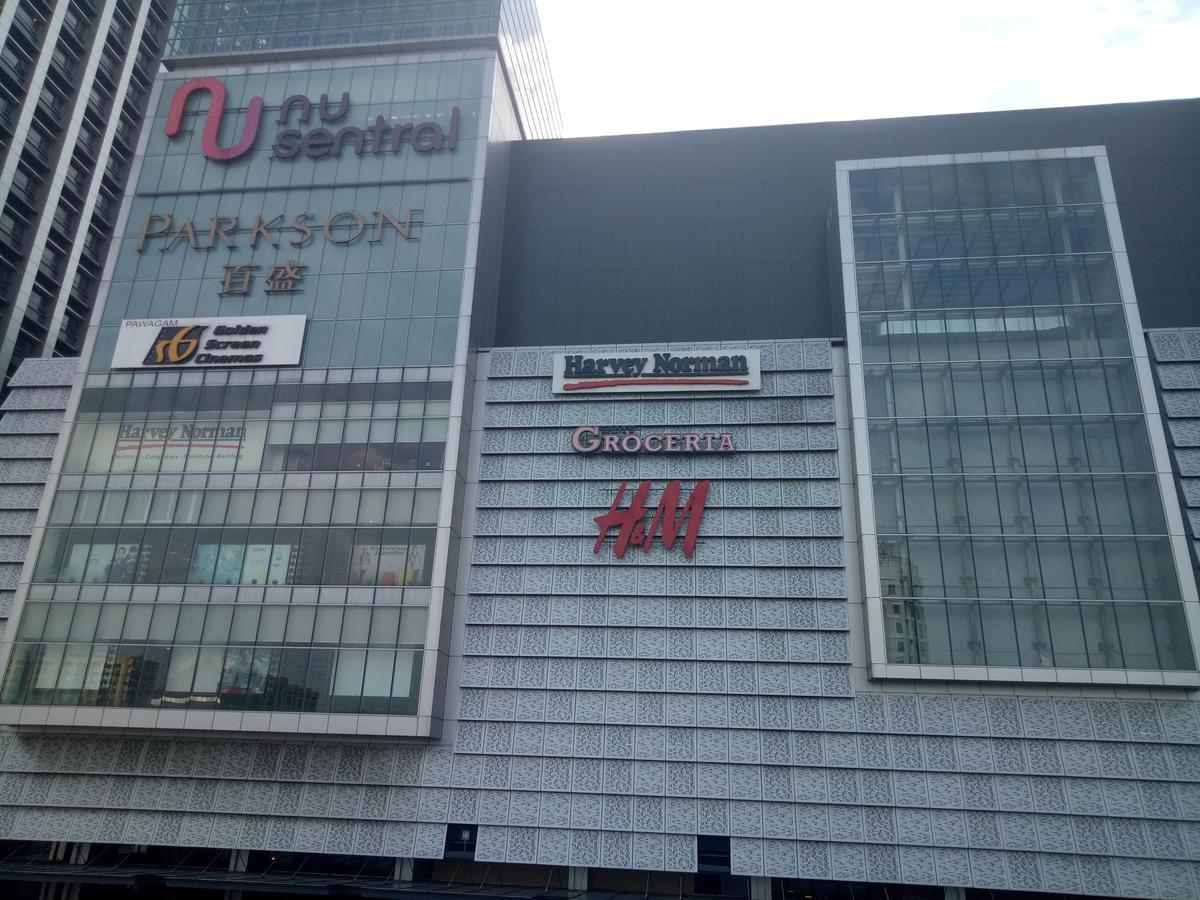 Check-in Hotel